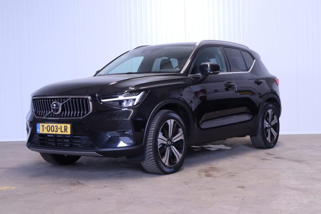 Volvo XC40 hybride leasen