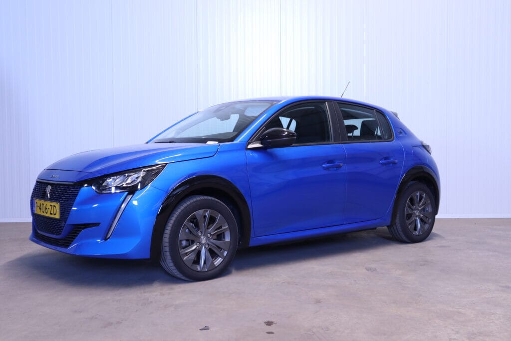 Peugeot e-208 leasen