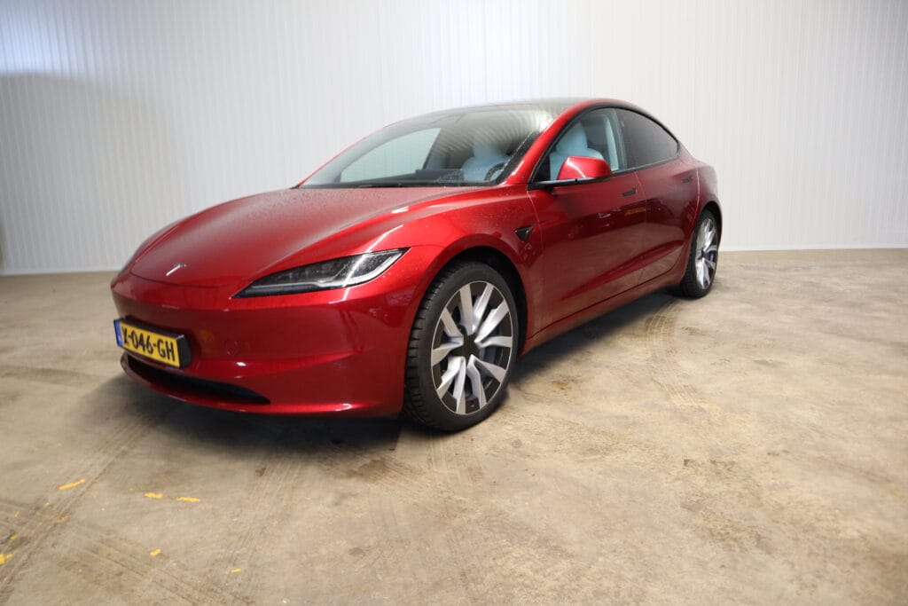 Tesla model 3 leasen